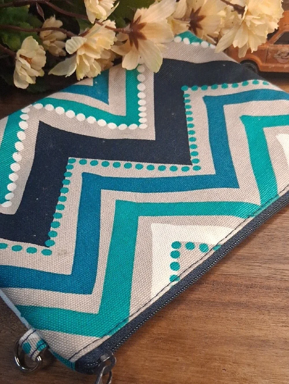 thirty-one Teal Navy Gray Chevron Cosmetic Pouch